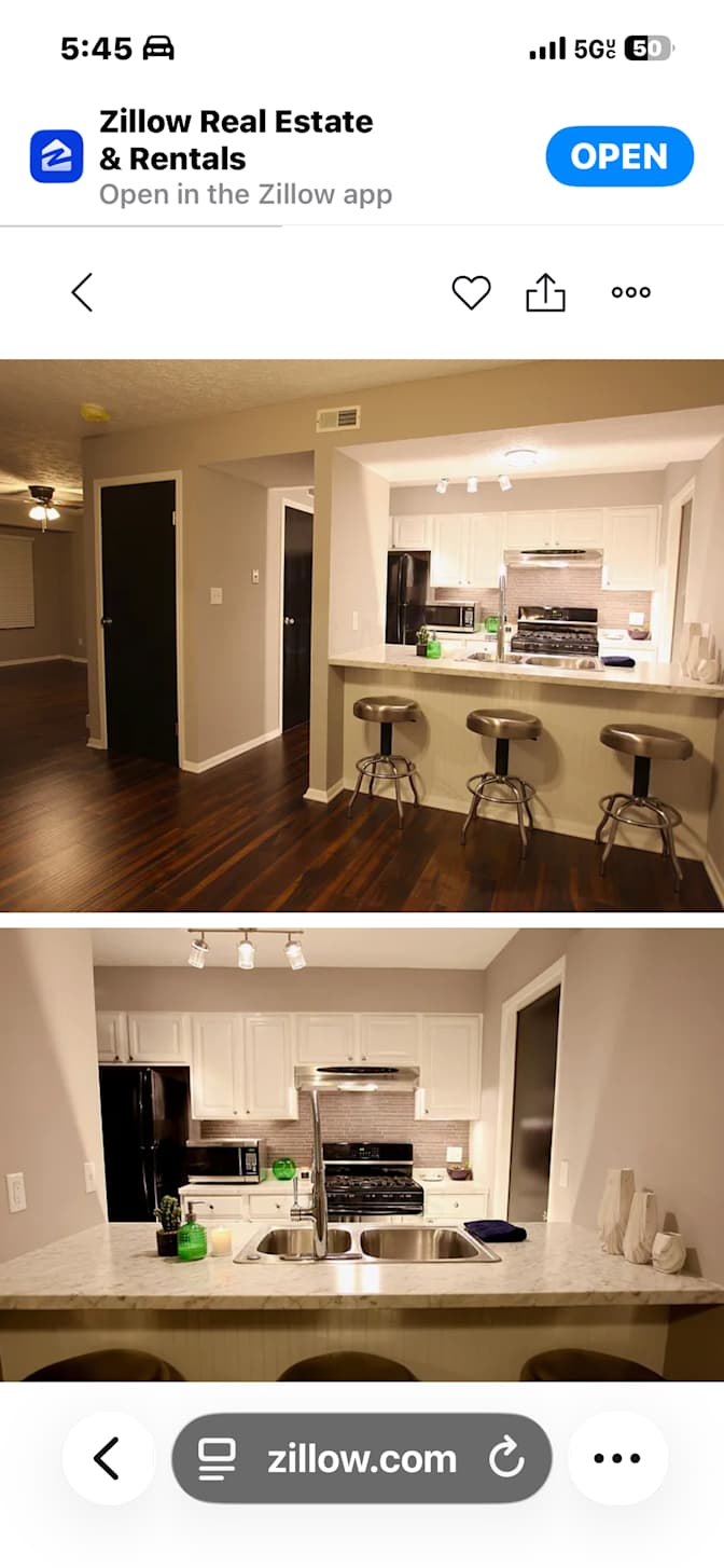 Donna B.'s room