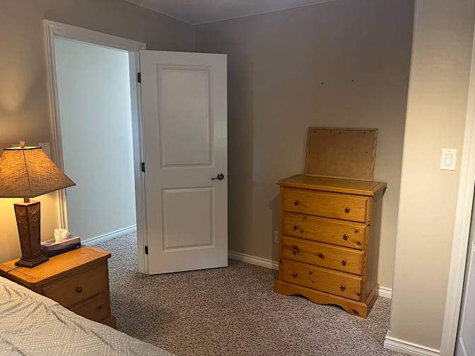 Jen Lum's room