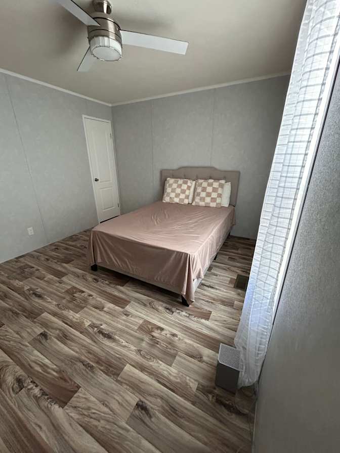 jennifer's room