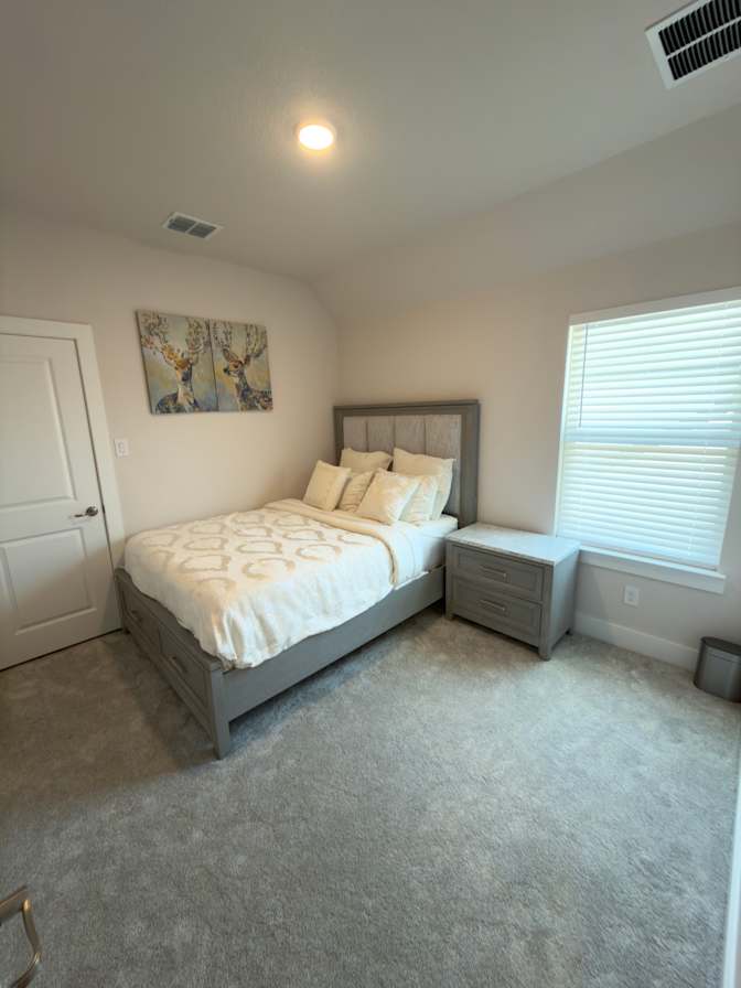Evangelyn's room