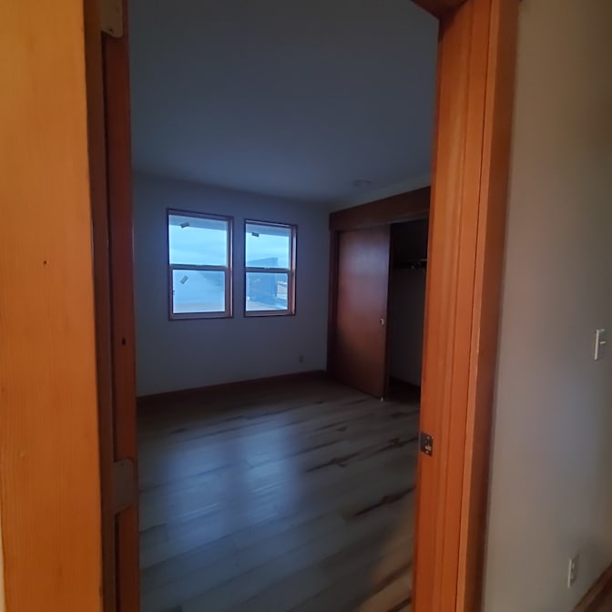 Short term beach cottage's room