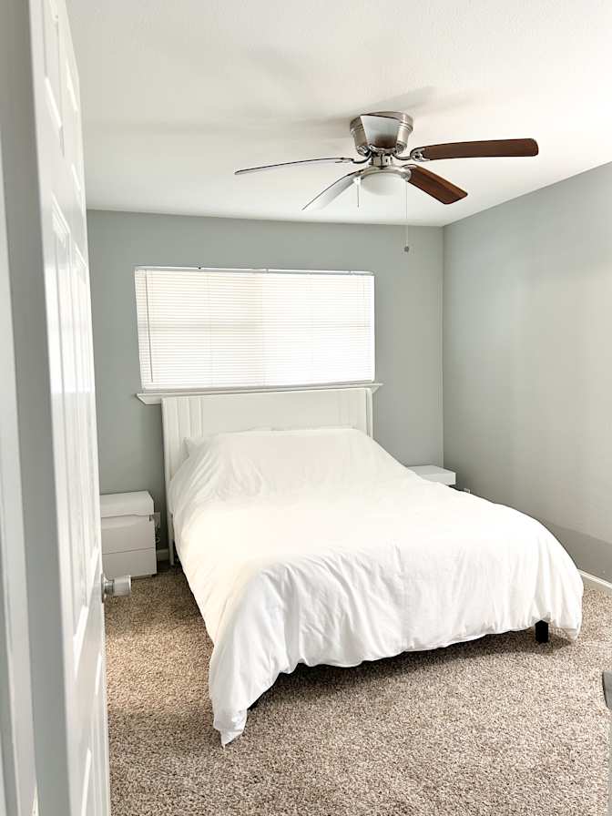 MOLLIE's room
