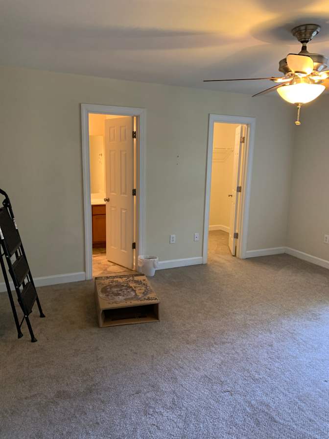 Alcove Rooms's room