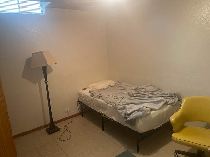 Simon's room