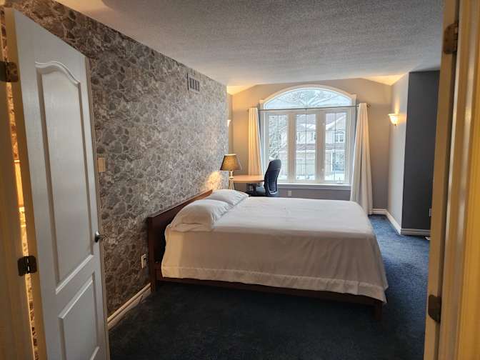 Mohammad's room