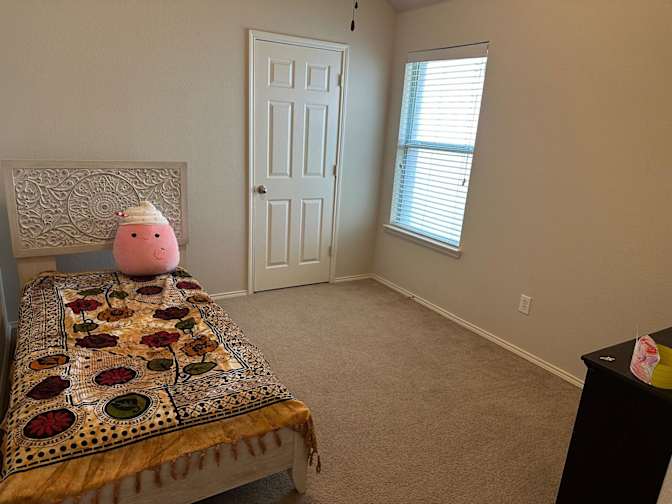 Saleem's room