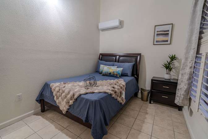 PadSplit's room