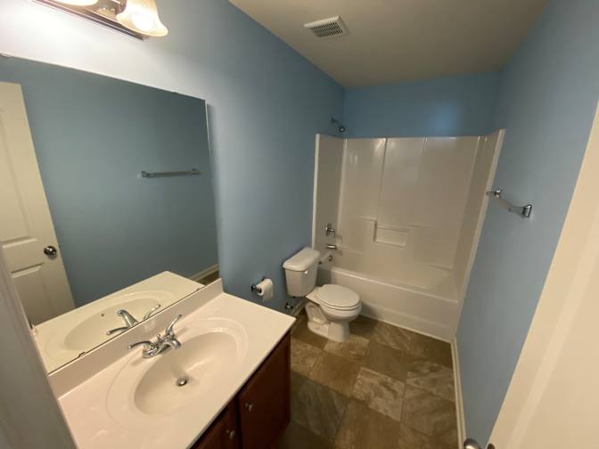 Alcove Rooms's room