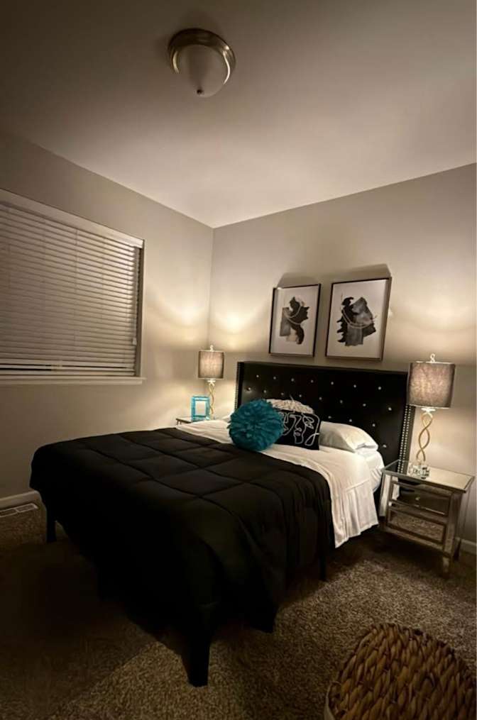 Krikor's room