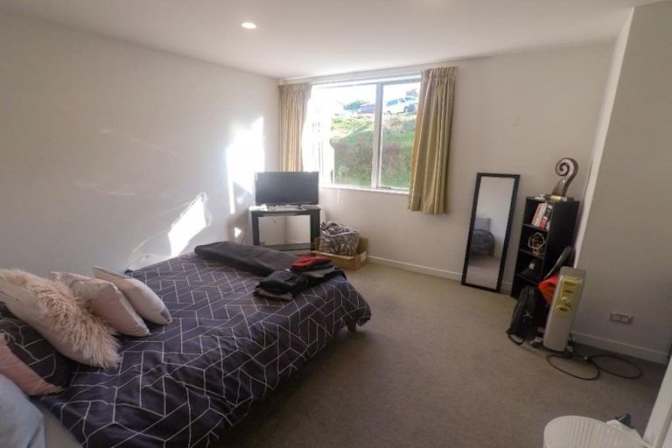 Chloe's room