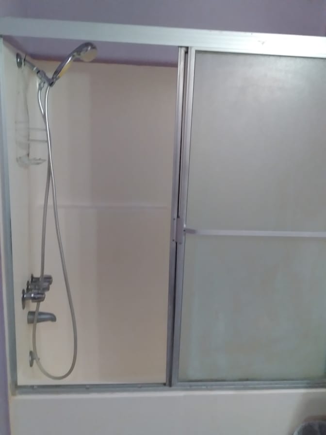 Naser's room