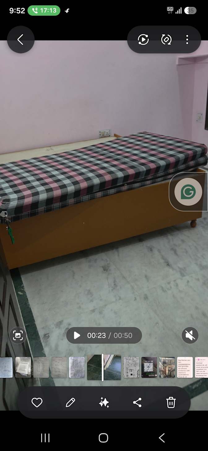 Neeraj kr pandey's room