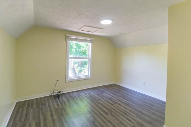 steve's room