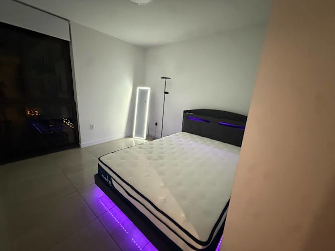 Ilia's room