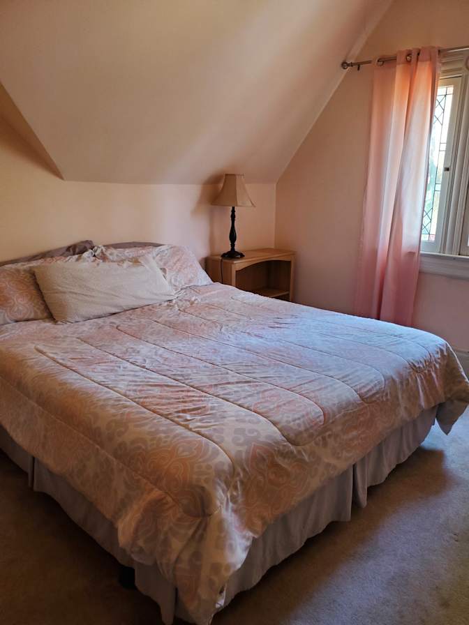 Donna's room
