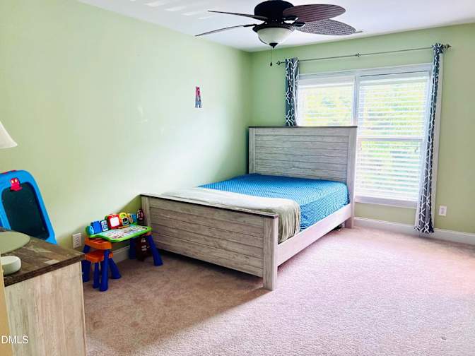 Alcove Rooms's room