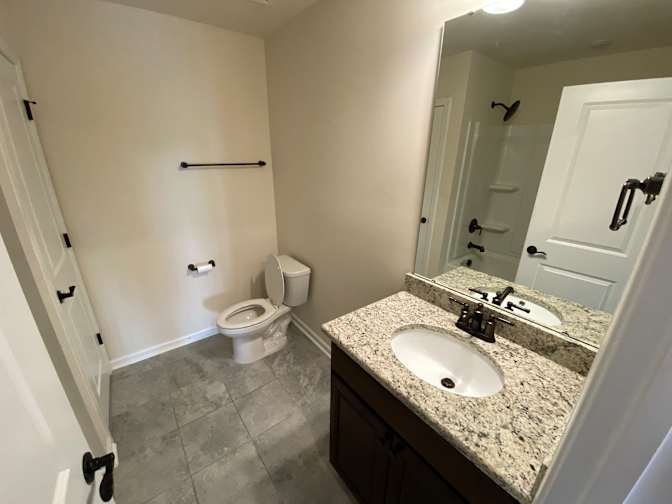 Alcove Rooms's room