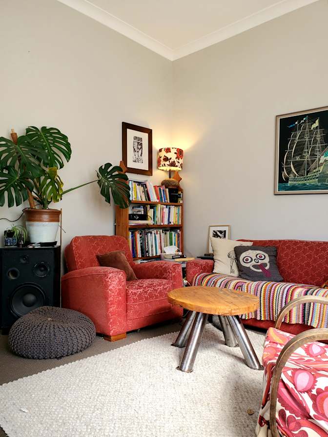 Ange's room
