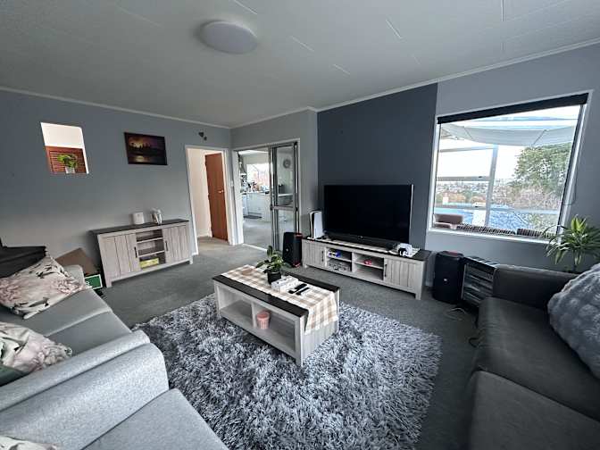 thinh ly's room