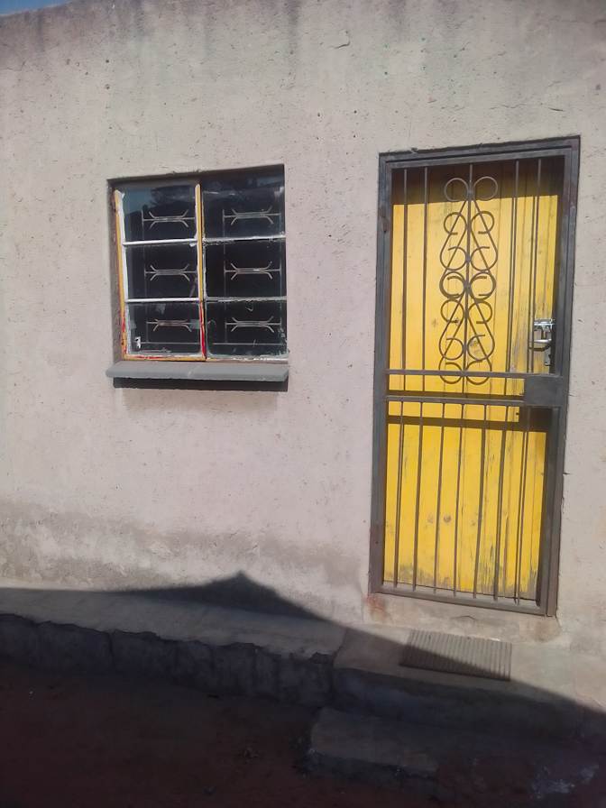 Sfiso's room