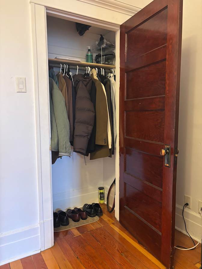 Thomas's room