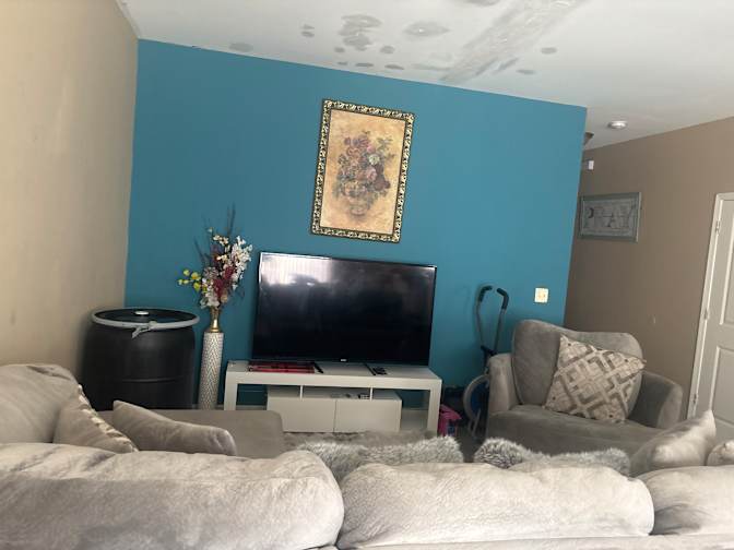 Delise's room