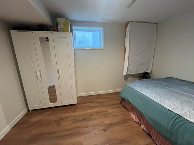 Jenny's room