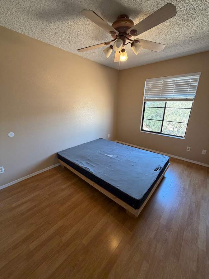 Jabin Barcelo's room
