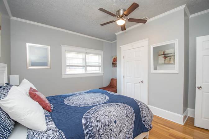 Phyllis's room