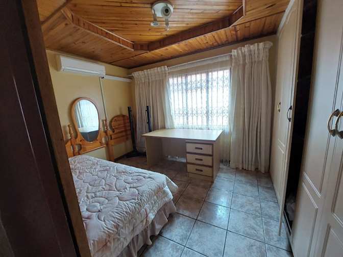 Paballo's room