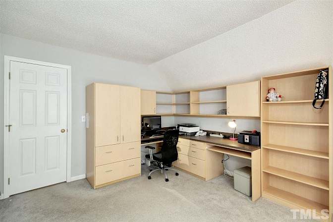 Alcove Rooms's room