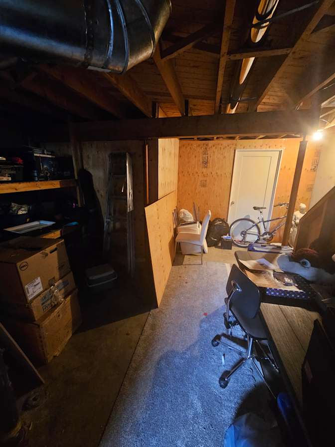 Brendyn's room