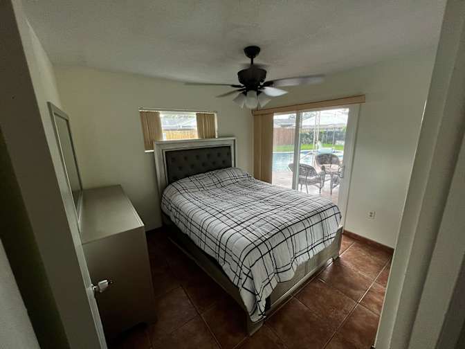 Alegria's room