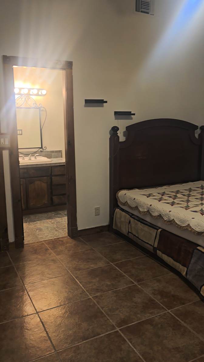 Veronica's room