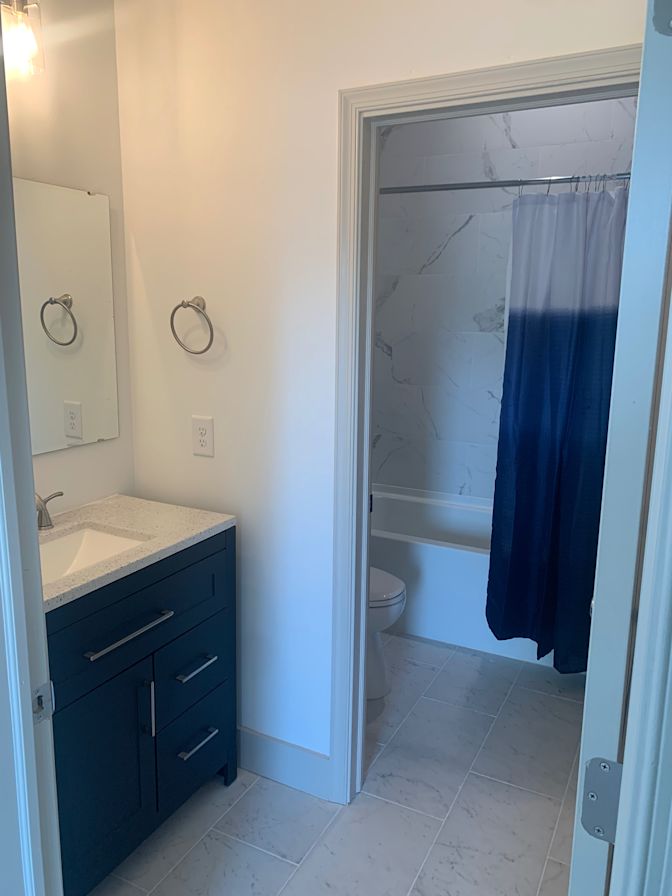 Alcove Rooms's room