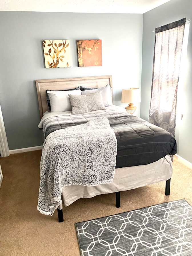 Stasha's room