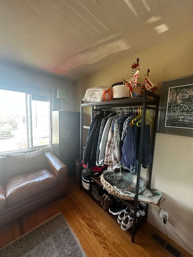 Joey Xanders's room