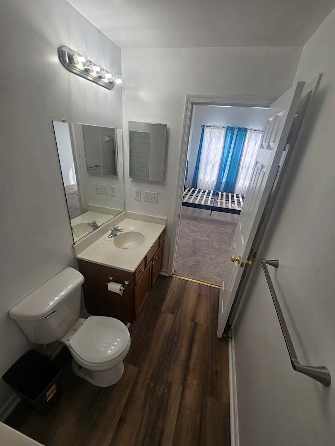 Jay Ash's room