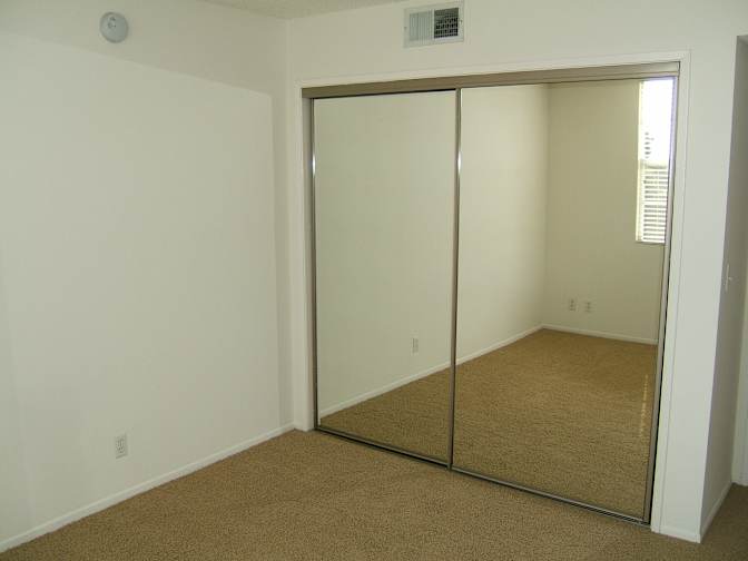 Dino's room