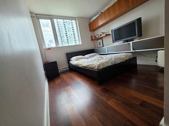 Kais's room