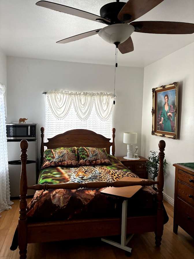 Vickie's room
