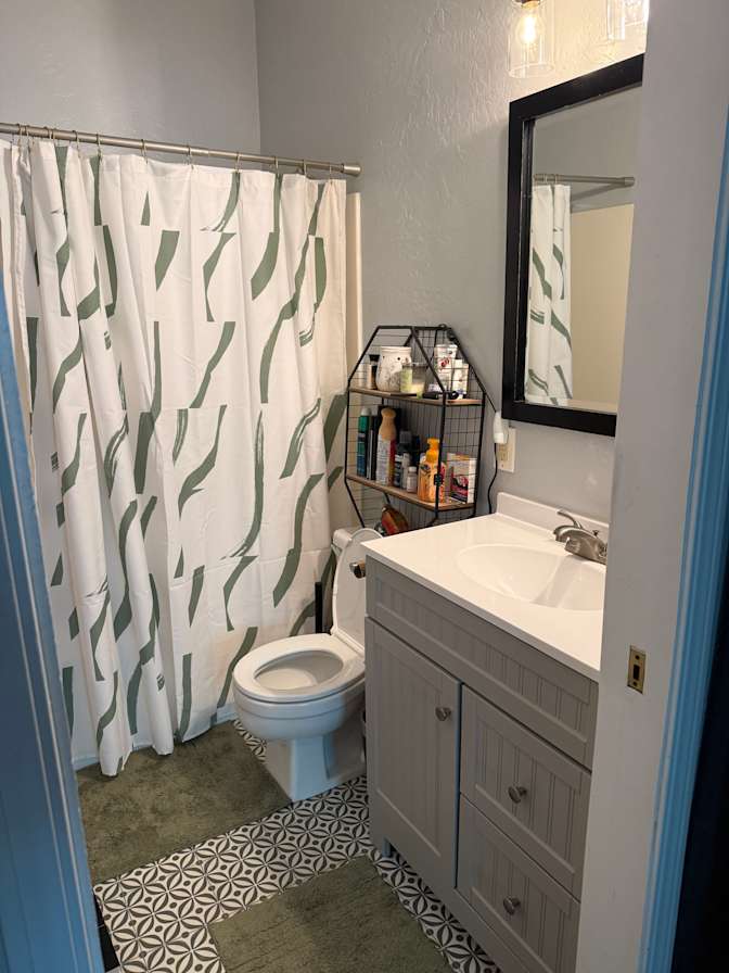 Alexis's room