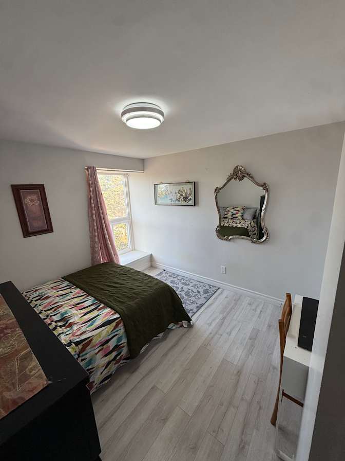 nichelle adriano's room