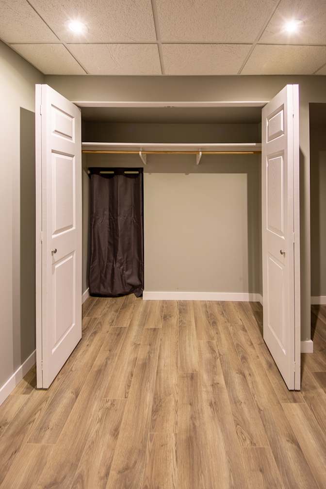 45 Street SW - Photo 8