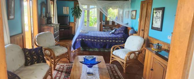 Carla's room