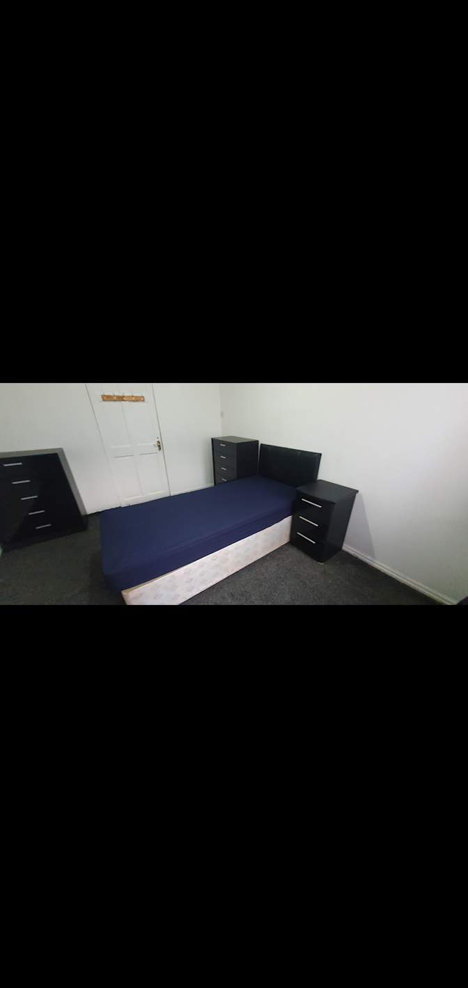 Amjad's room