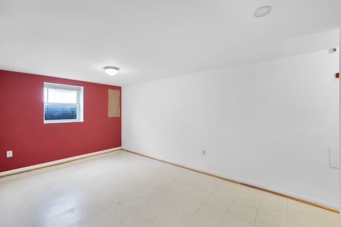 Geoffrey's room