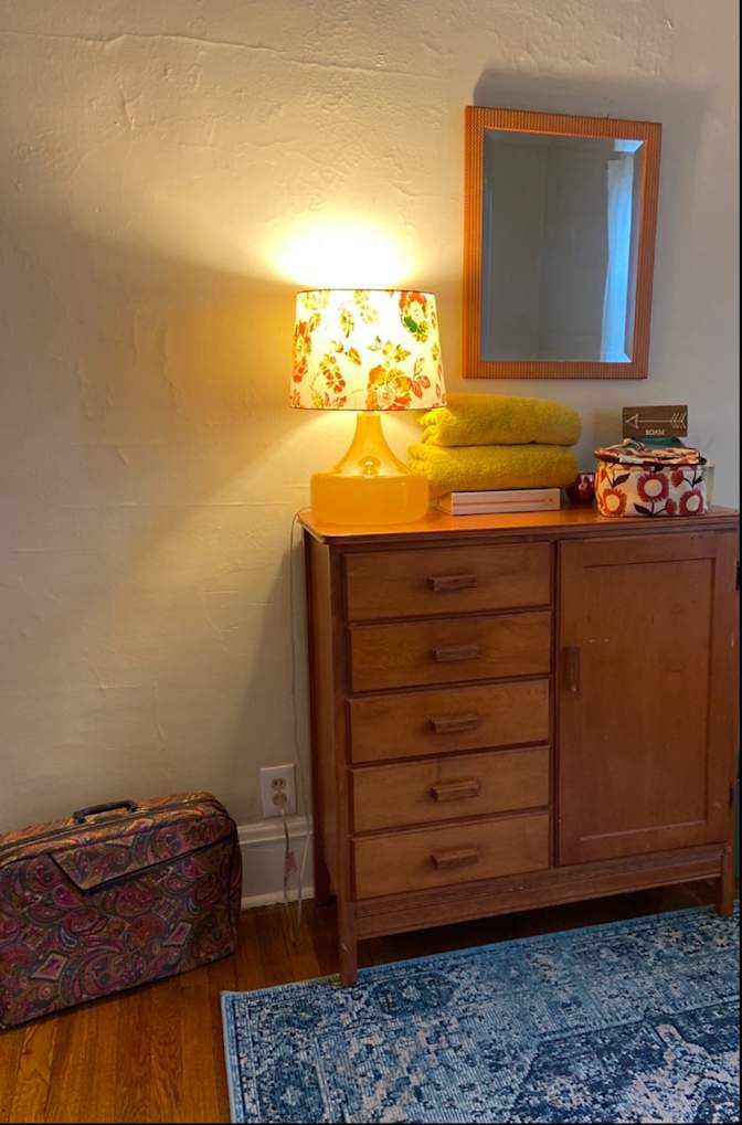 Cleveland Heights's room