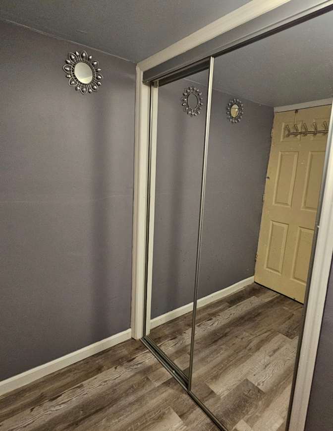 Lisa's room