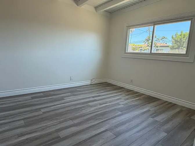 Boworn's room